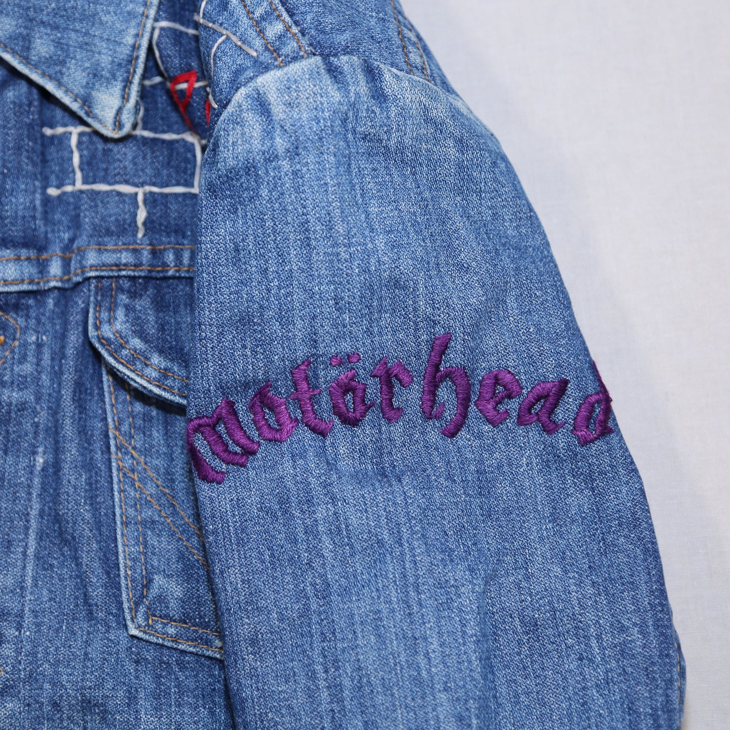 1970's Wrangler Denim jacket with band Embroidery - XS/S