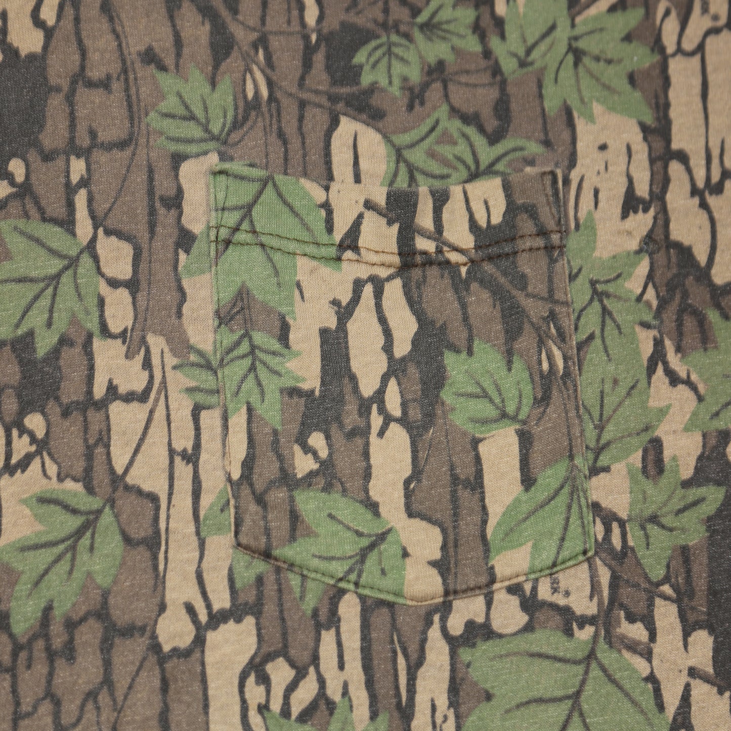 1990's "Trebark" Camo t-shirt - M