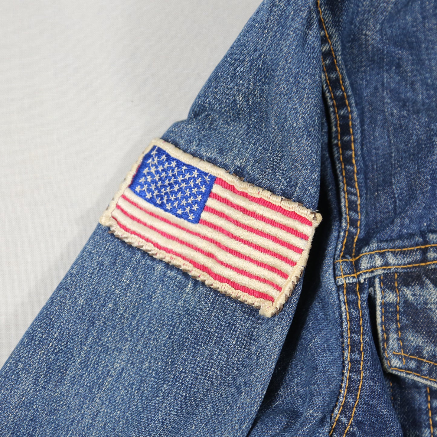 1960's Levi's Type 3 Trucker Jacket "Big E" with patches - M