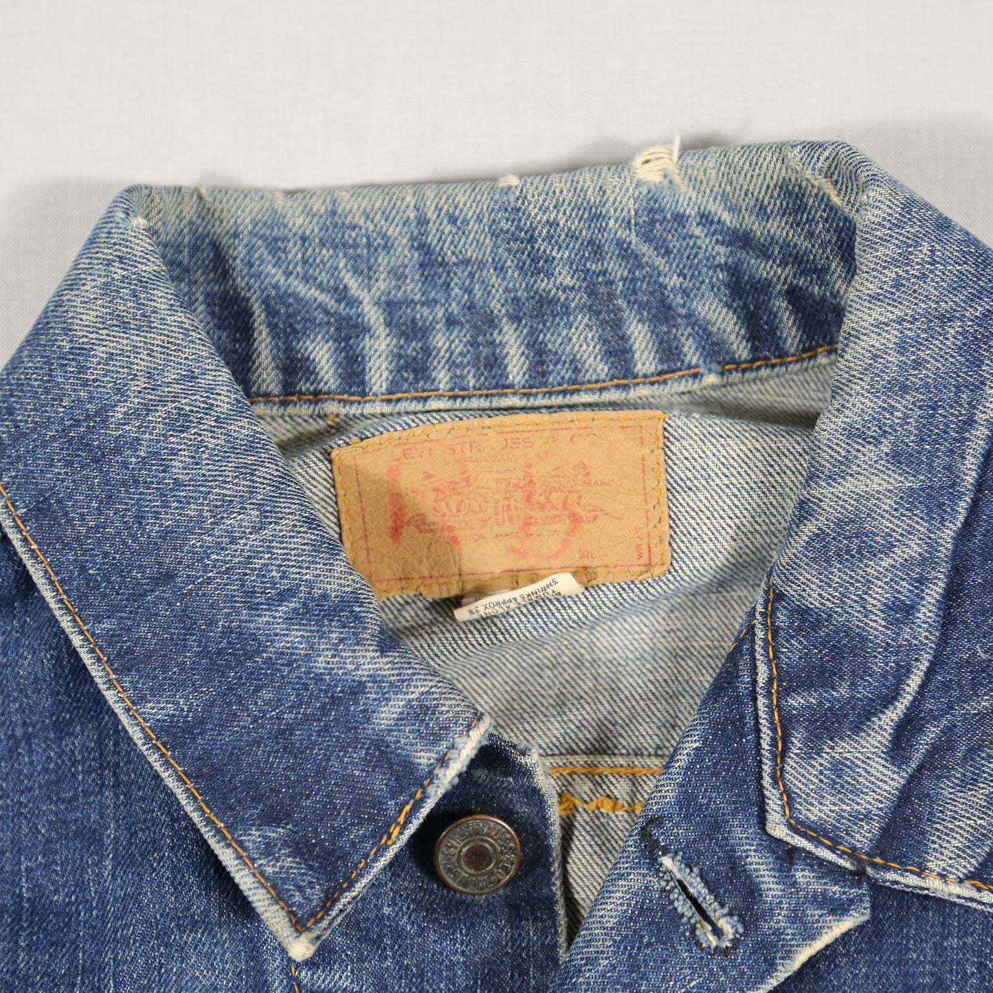 1960's Levi's Type 3 Trucker Jacket "Big E" with patches - M