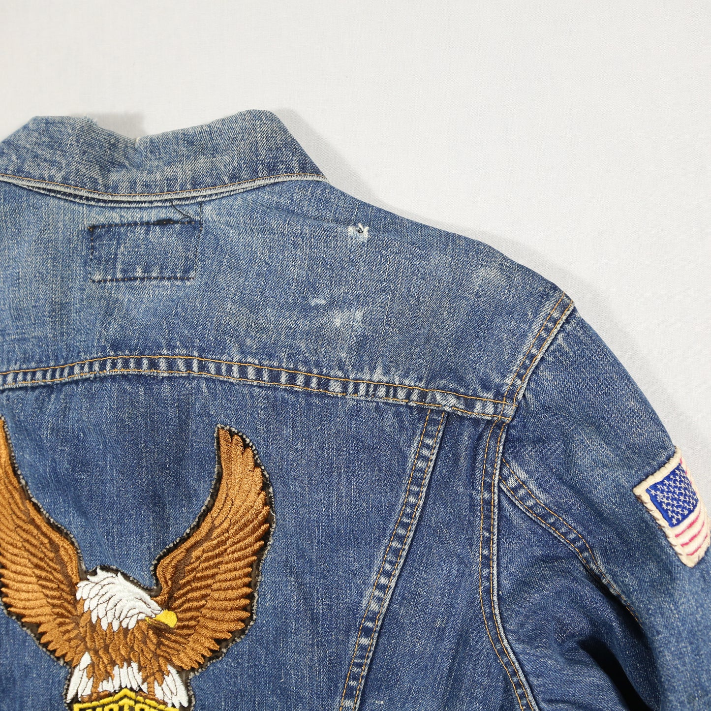 1960's Levi's Type 3 Trucker Jacket "Big E" with patches - M