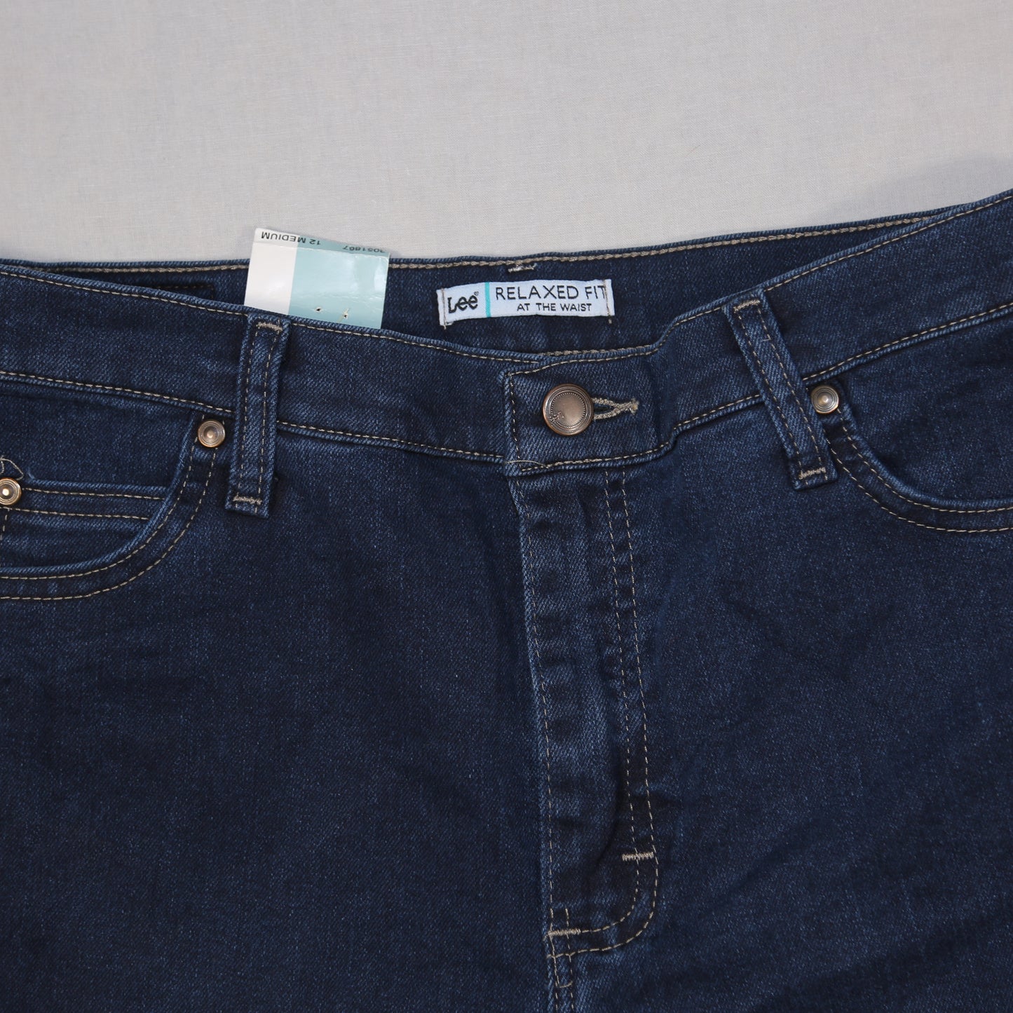 BNWT Women's Lee Relaxed Fit Jeans - W:30 L:30