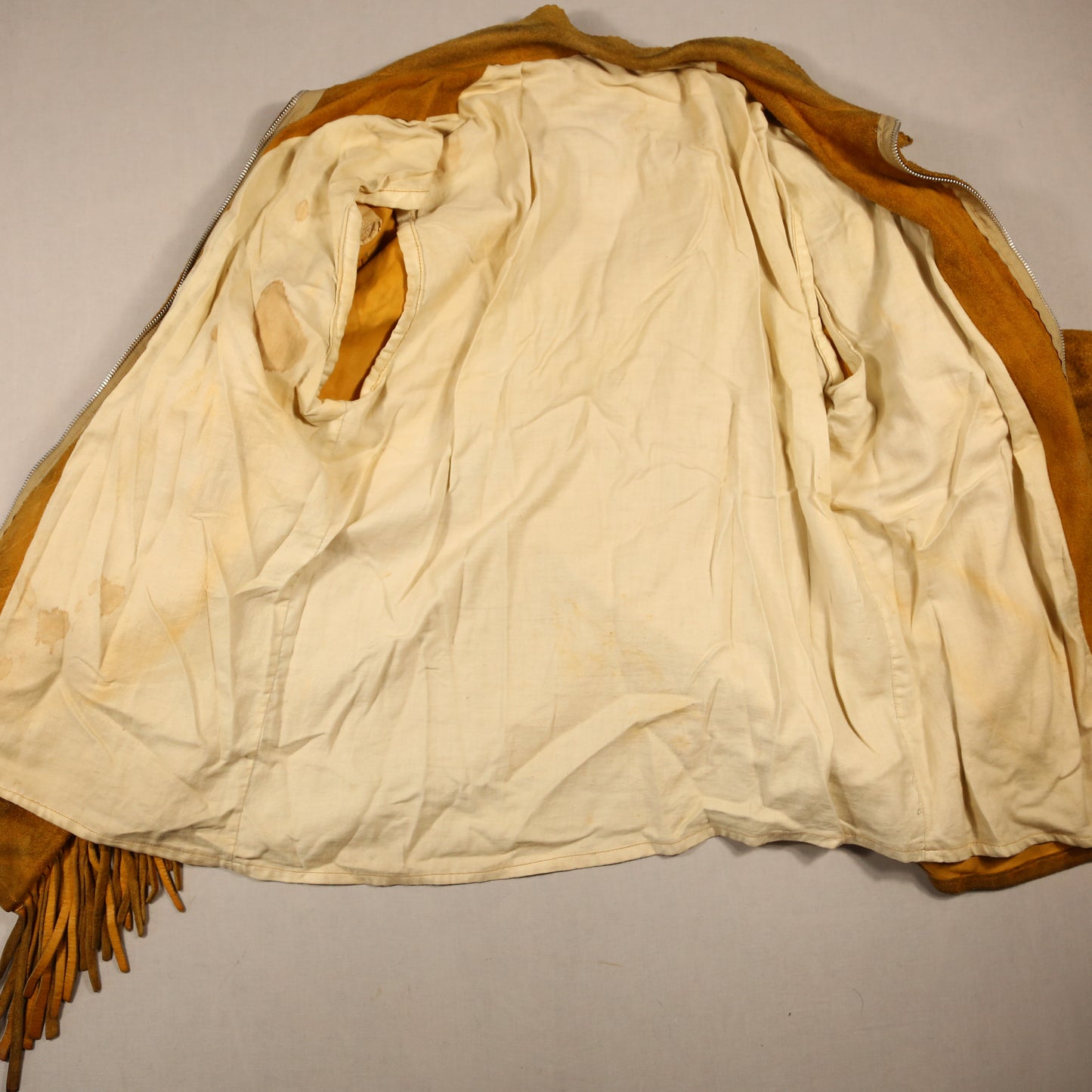 1950's Buckskin Fringe jacket with Chippewa Beadwork - M