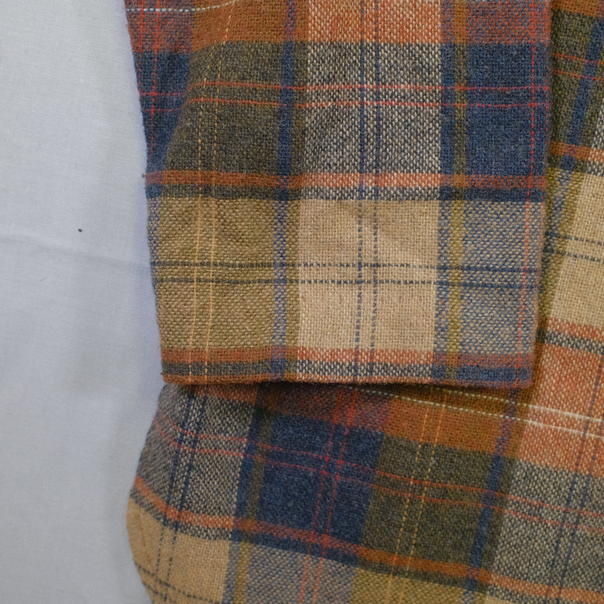 1970's 'Queens Way' button up Brown plaid Shirt - M